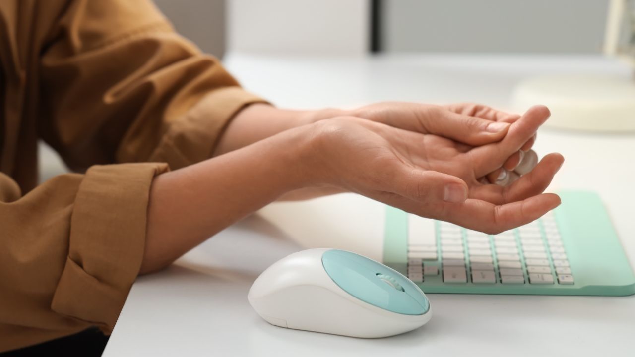 dobré Vitamíny na brnění rukou